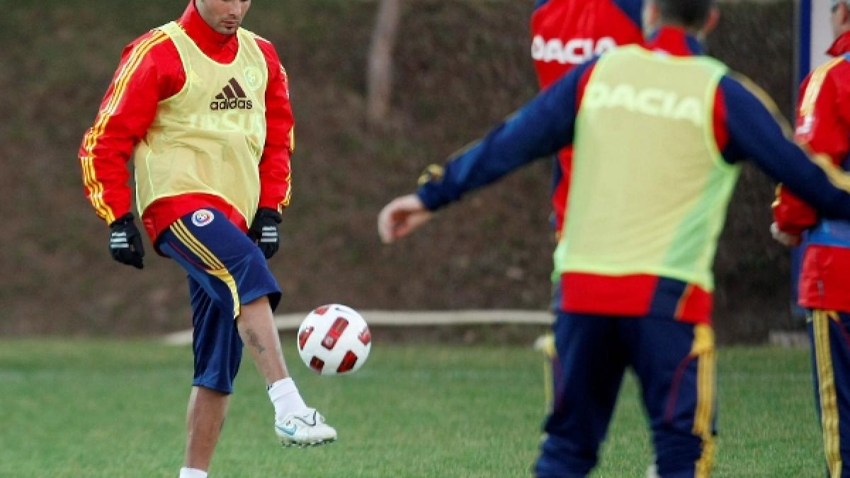 Tricolorii în carantină: Mutu, Chivu, Săpunaru şi Alexa au probleme medicale şi riscă să nu joace în Bosnia!