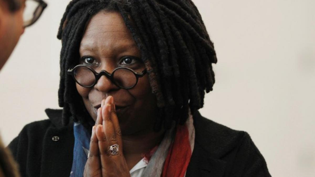 Whoopi Goldberg: "Mă relaxez când fumez iarbă"