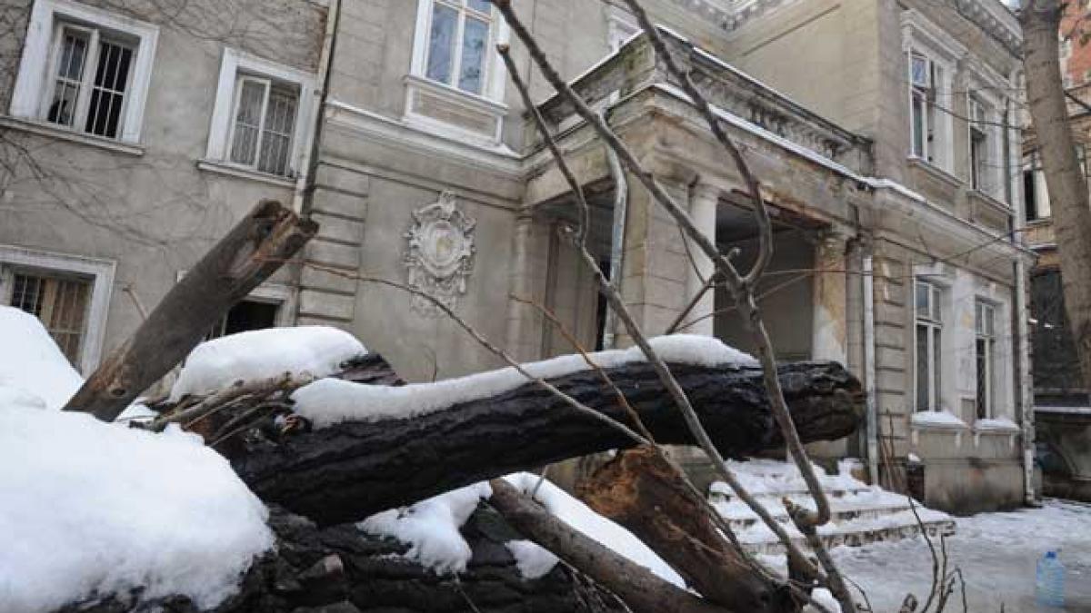 Reşedinţa lui Spiru Haret îşi aşteaptă demolarea