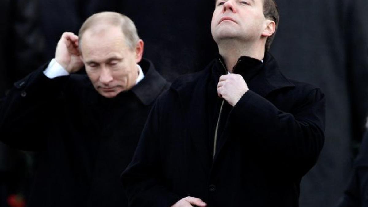 Criză politică în Rusia? Medvedev şi Putin îşi pierd popularitatea