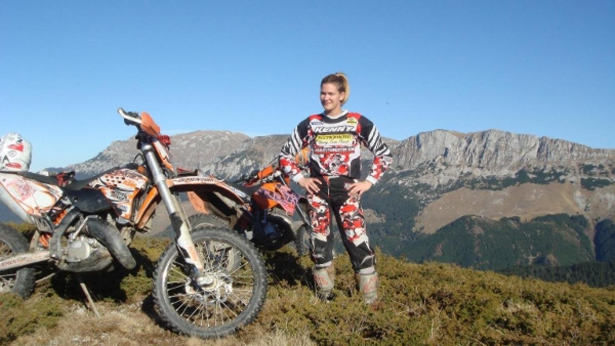 Raiderul Andrea Goga va participa la o cursă de... măgari!