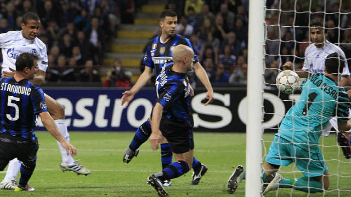 Liga Campionilor: Inter şi Tottenham, surclasate. Chivu, eliminat iar - video