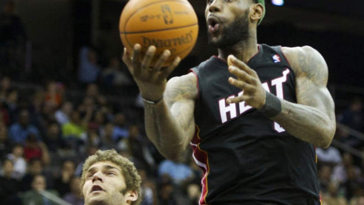 LeBron James a devenit acţionar la Liverpool