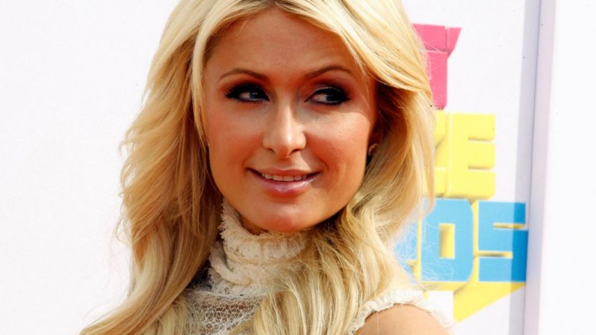Paris Hilton, dată în judecată din cauza unor bijuterii furate