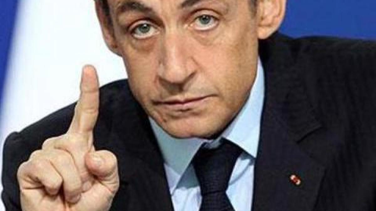 Nicolas Sarkozy ameninţă un jurnalist: Îţi sparg faţa!