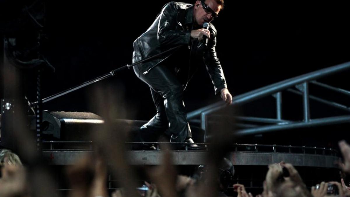 U2 bate toate recordurile