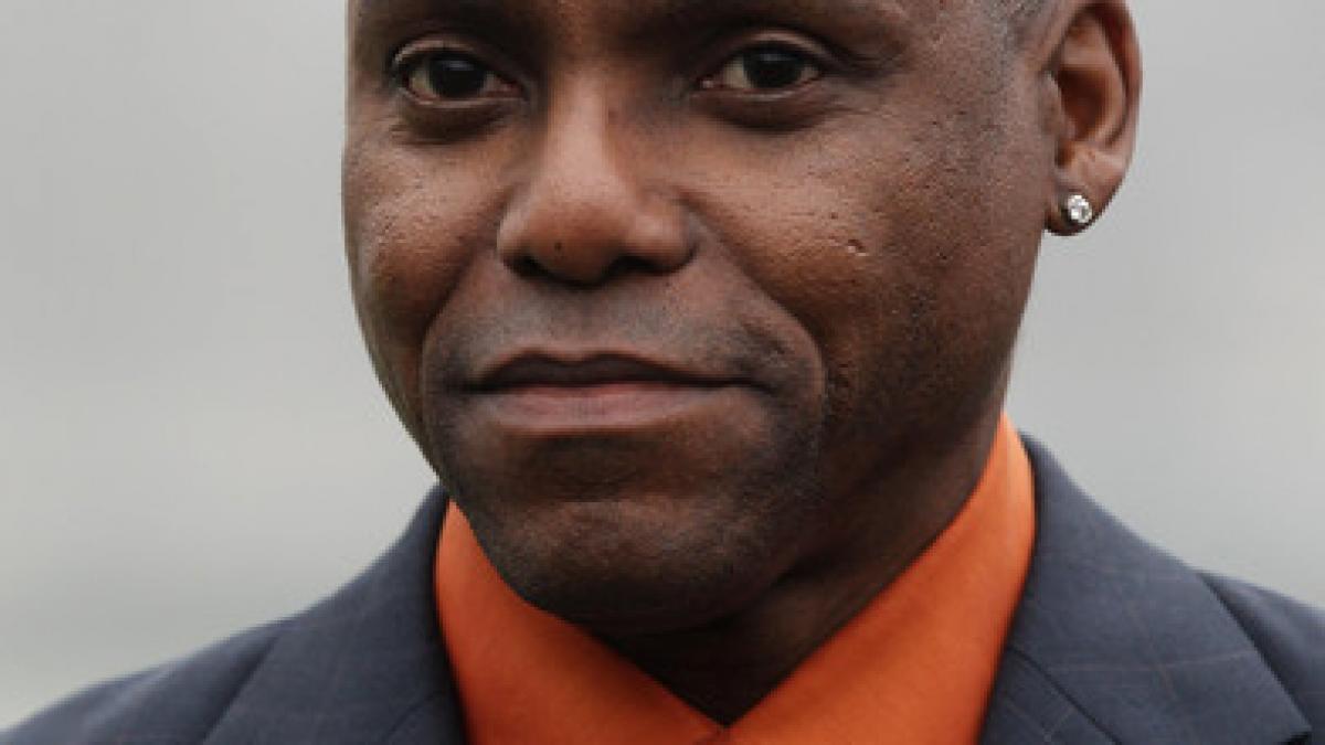 Carl Lewis va candida pentru un loc în senatul american