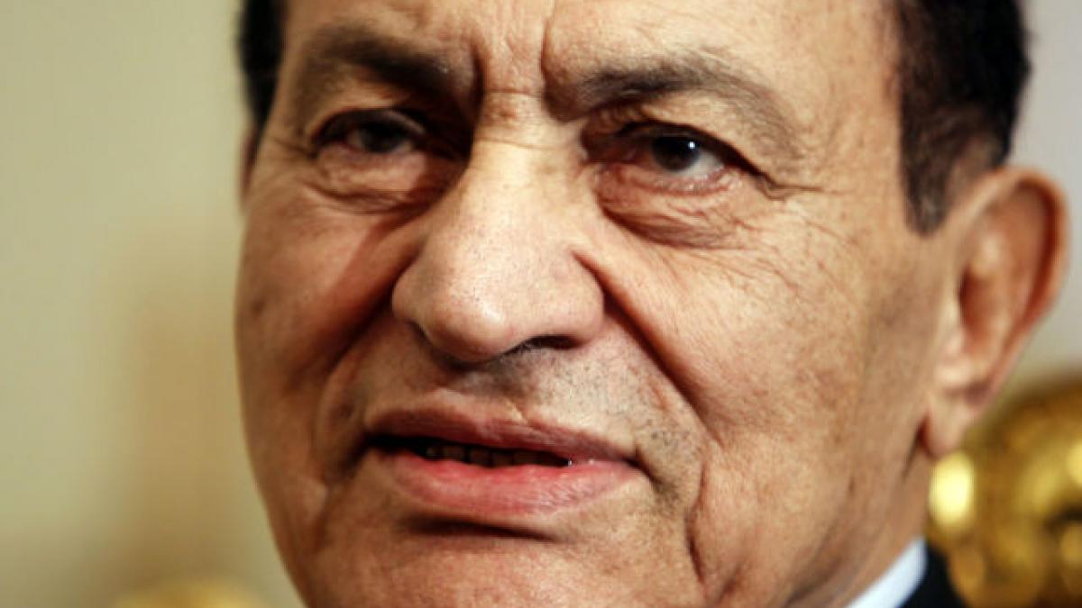 Mubarak, spitalizat de urgenţă