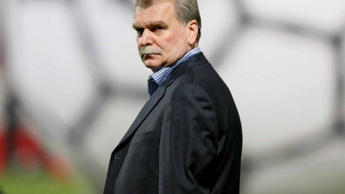 Dinu Vamă: "E stres mare, dar Şumudică nu pleacă!"