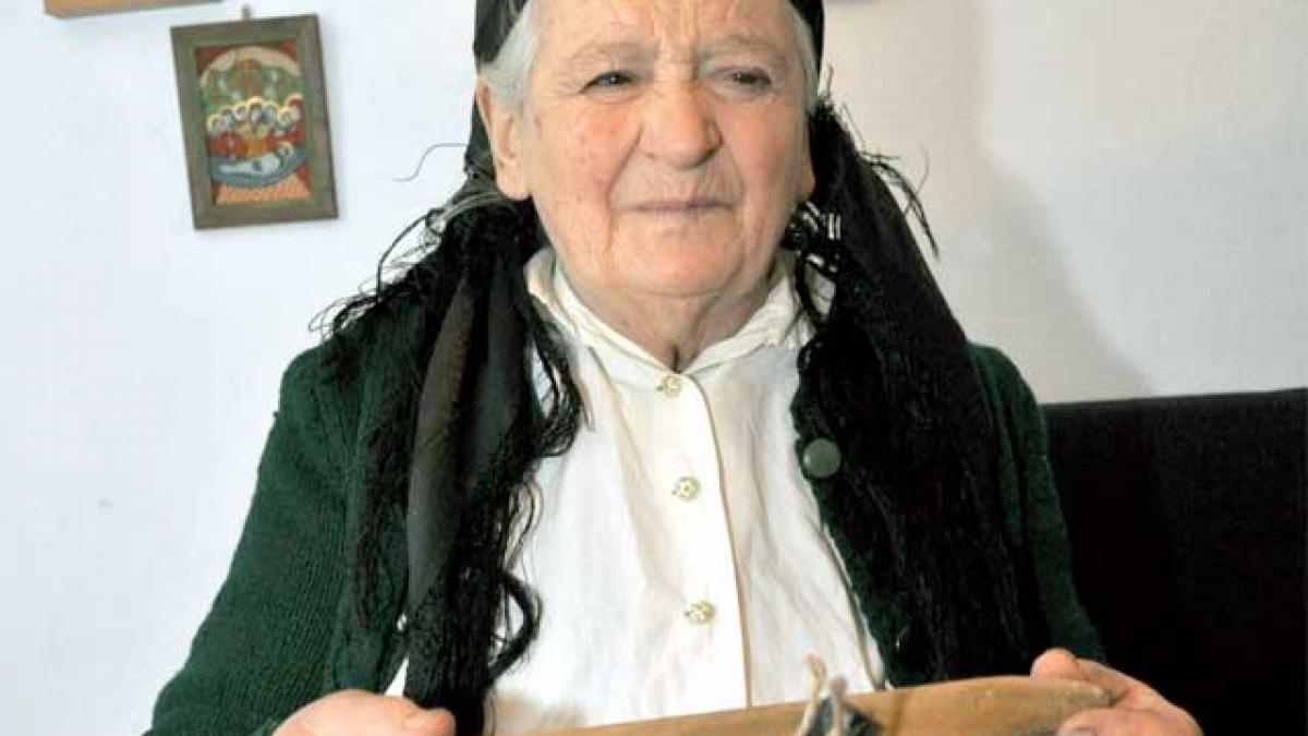 Ciorbele cu tarhon şi usturoi de la Mândra