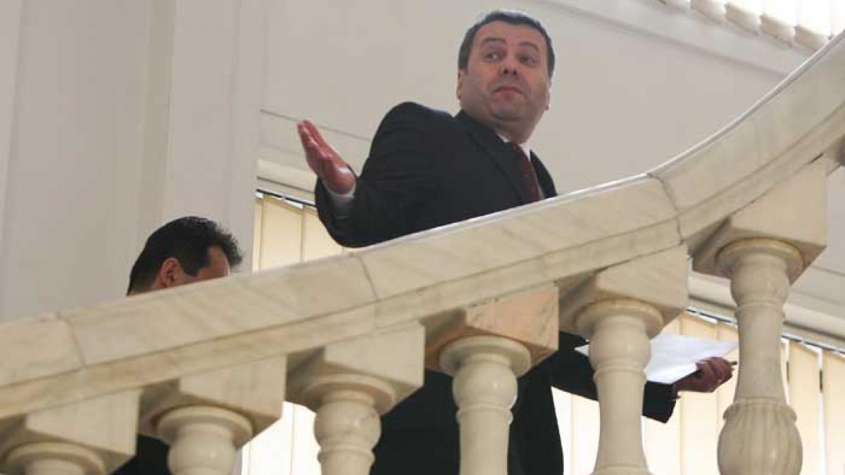 Guvernul pasează problema datornicilor