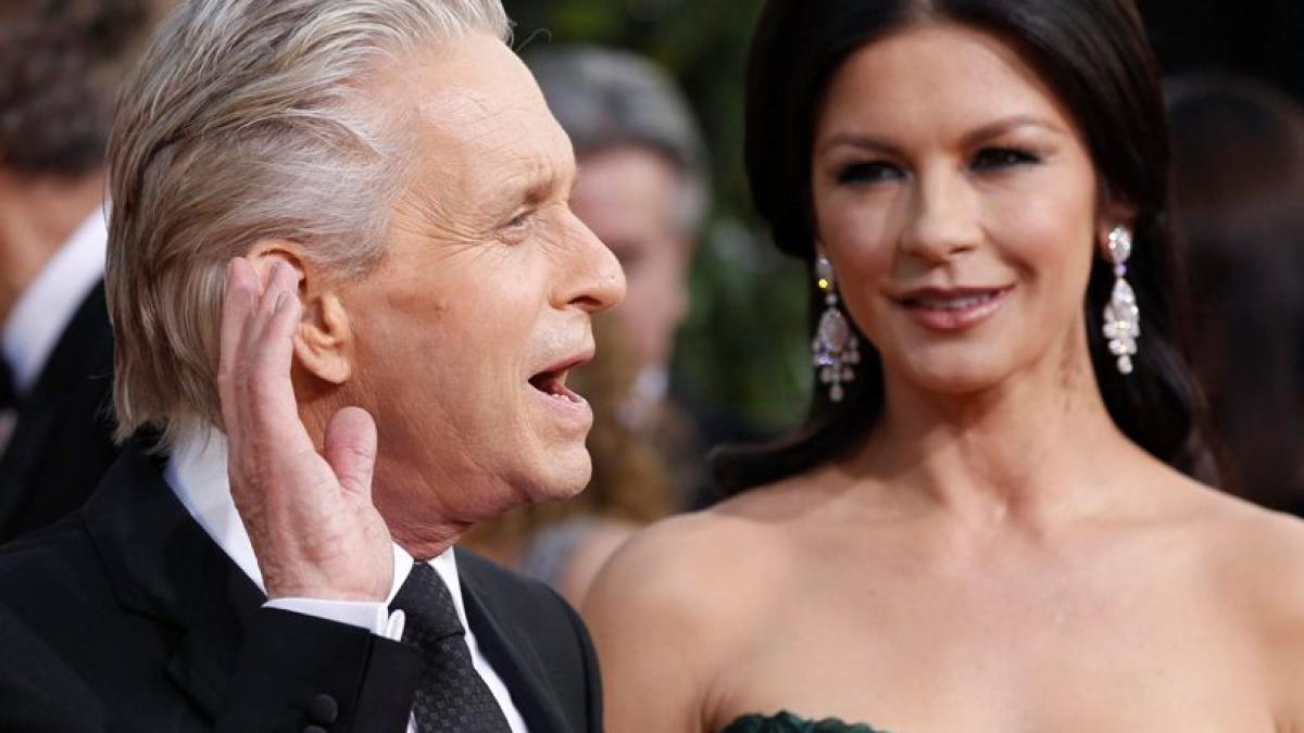 Michael Douglas: “Catherine a fost obligată să îşi dezvăluie boala”
