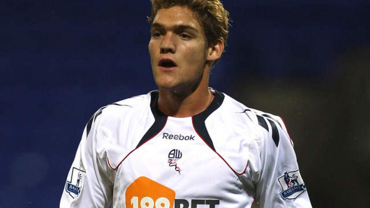 Fotbalist de la Bolton, arestat după un accident rutier