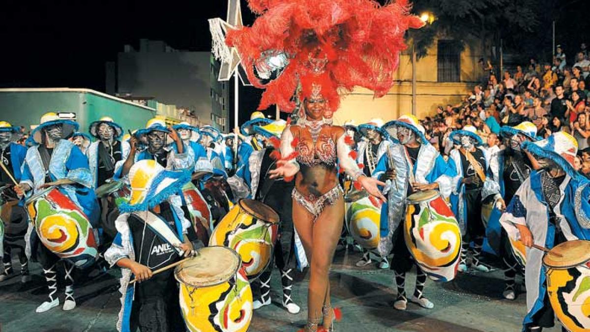 Carnavalul din Uruguay, cea mai lungă sărbătoare din lume