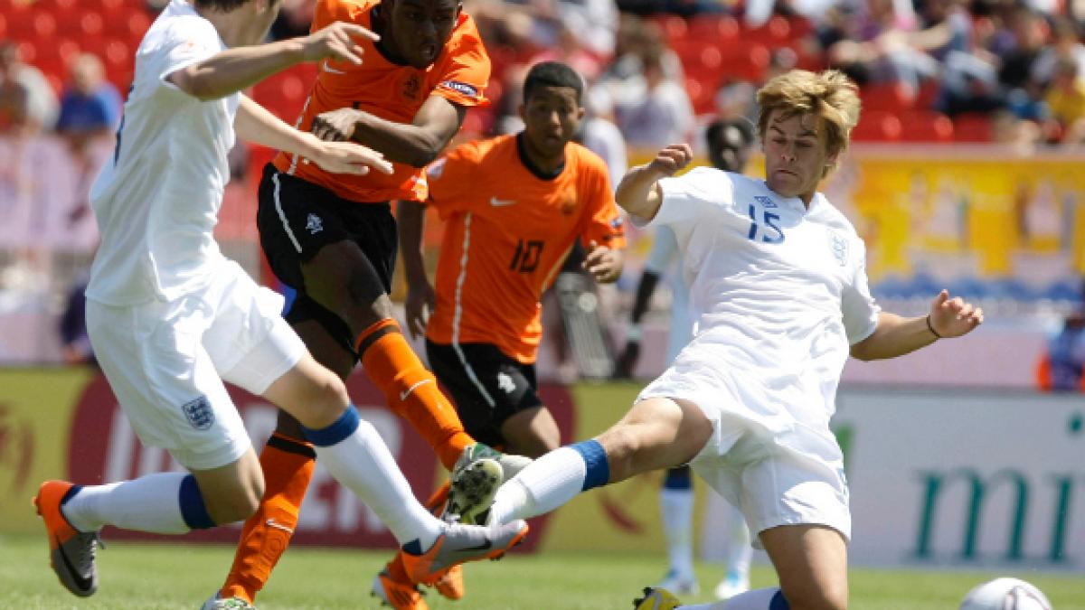 CE Under-17: Adversarele României vor juca finala