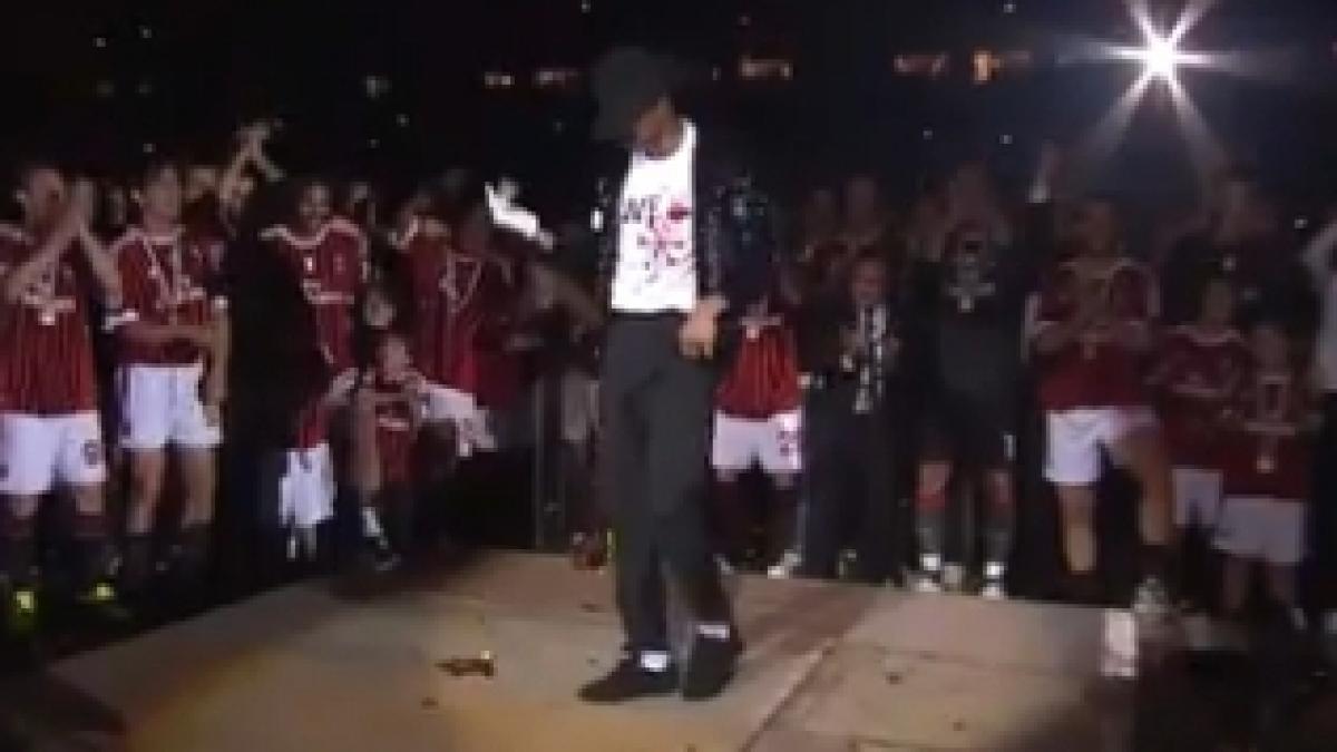 Boateng l-a imitat pe Michael Jackson la petrecerea lui AC Milan