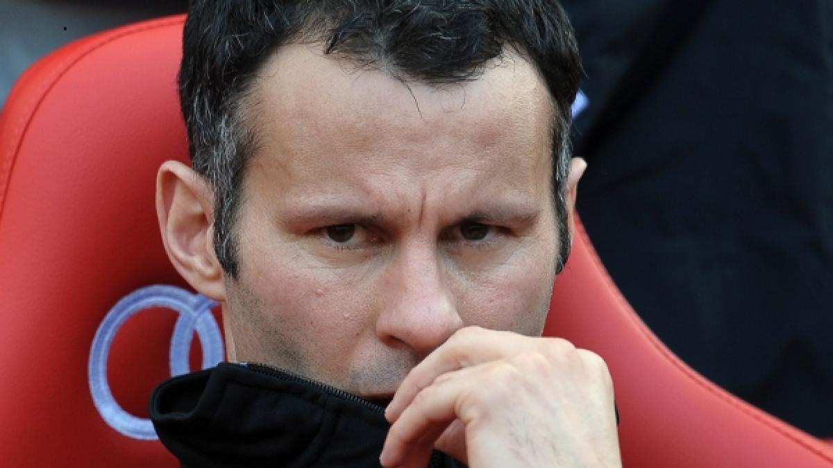 Este Giggs! Fotbalistul adulterin, desconspirat de un deputat!.