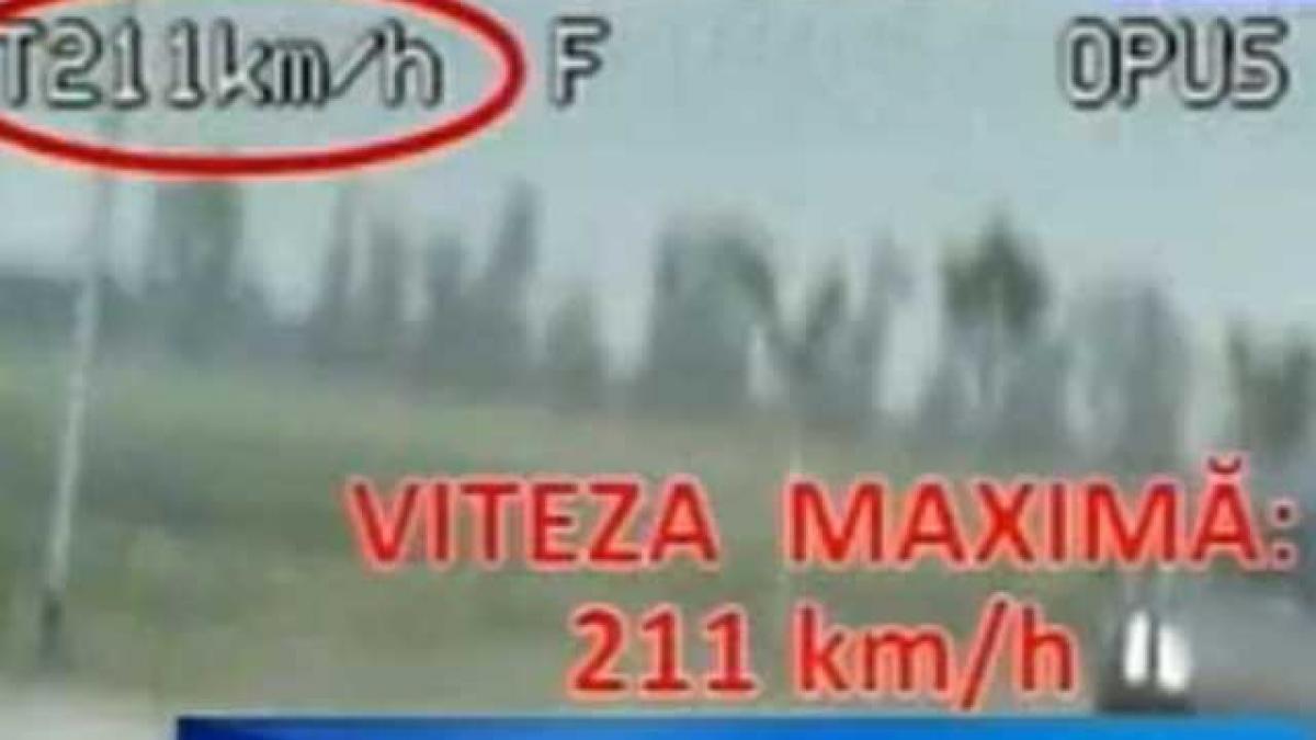 211 km/h! Şoferiţa unui Bentley "zboară" prin Poşta Câlnău.