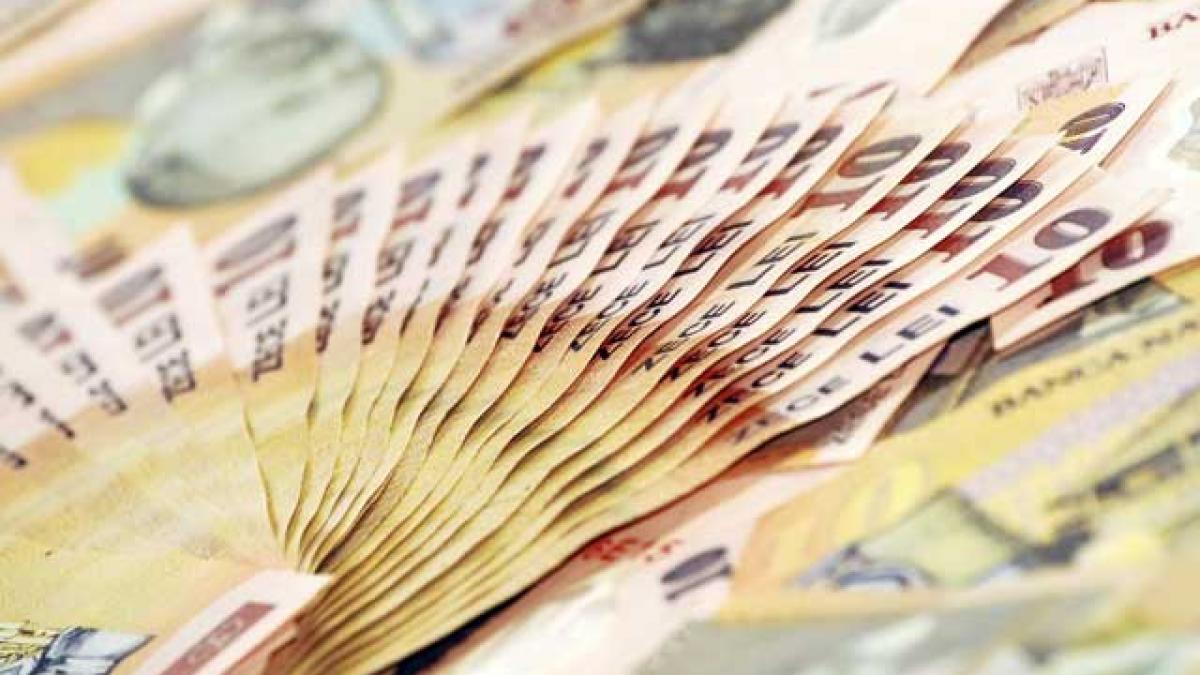 Cât riscăm o nouă criză a sistemului bancar? Asemănări şi deosebiri faţă de anii ’90.