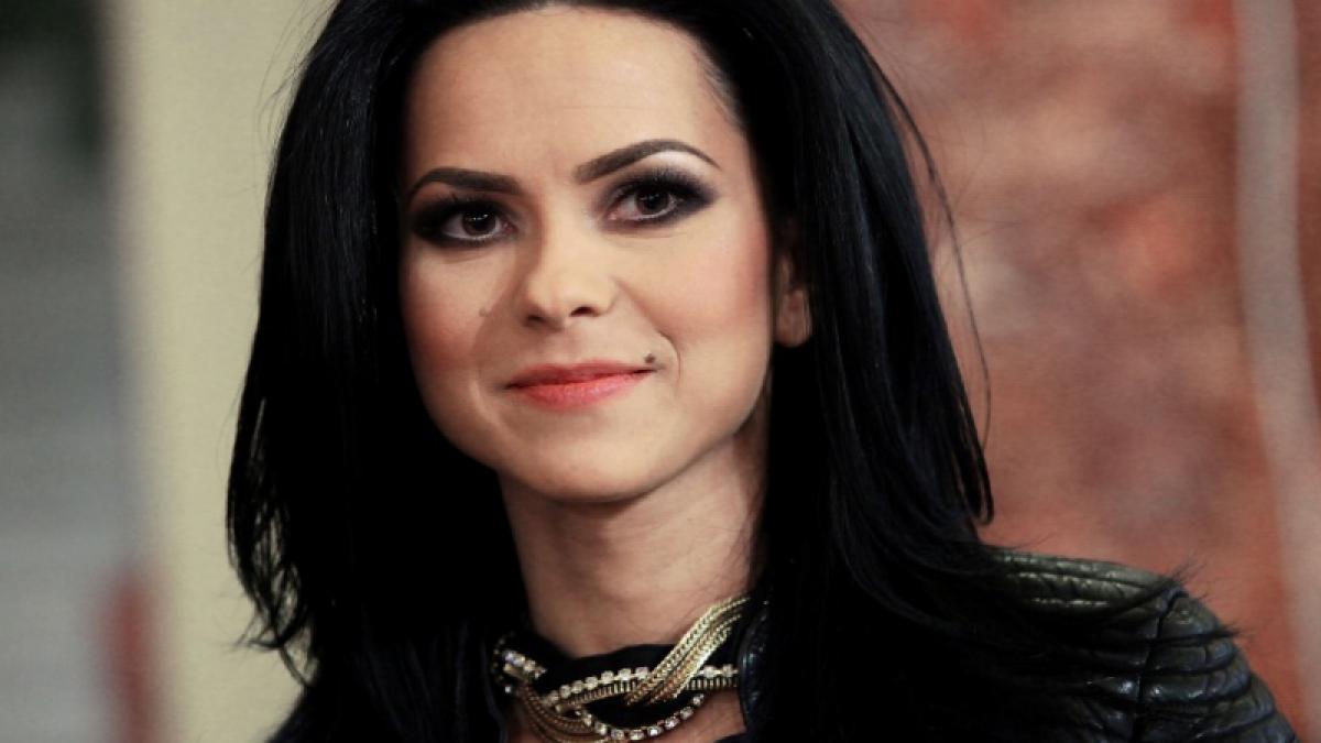 Inna: "Piaţa muzicală românească este în principal o piaţă neagră".