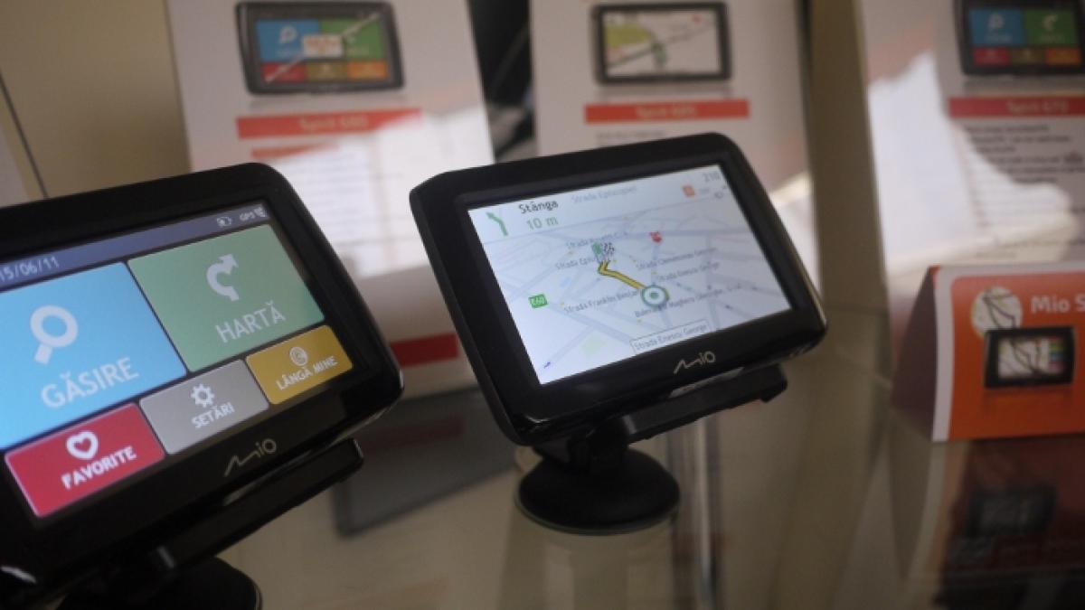 Când GPS-ul găseşte parcări şi caută după cuvinte cheie.