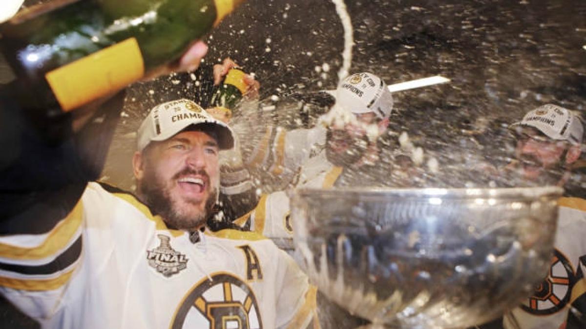 Boston Bruins a câştigat Cupa Stanley.