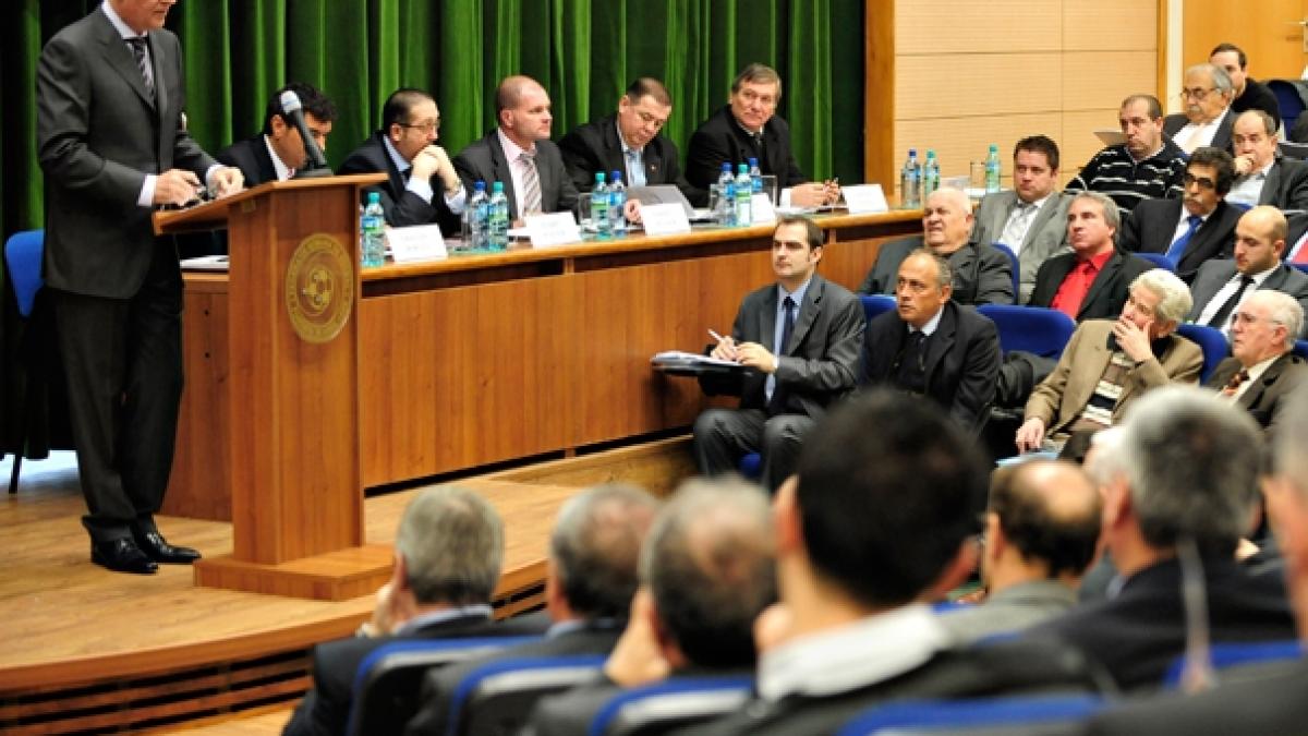 FRF va modifica ROAF şi Regulamentul Disciplinar.