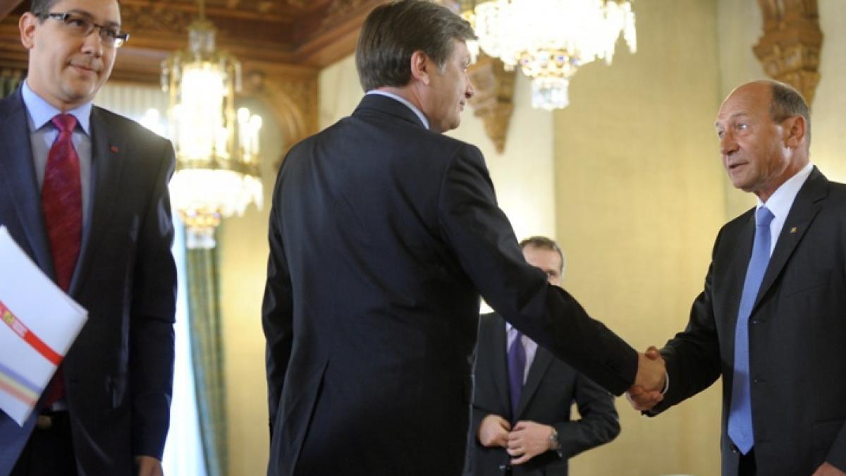 Ponta, atac dur la preşedinte: Băsescu îşi căuta sticla pe jos, la Cotroceni
