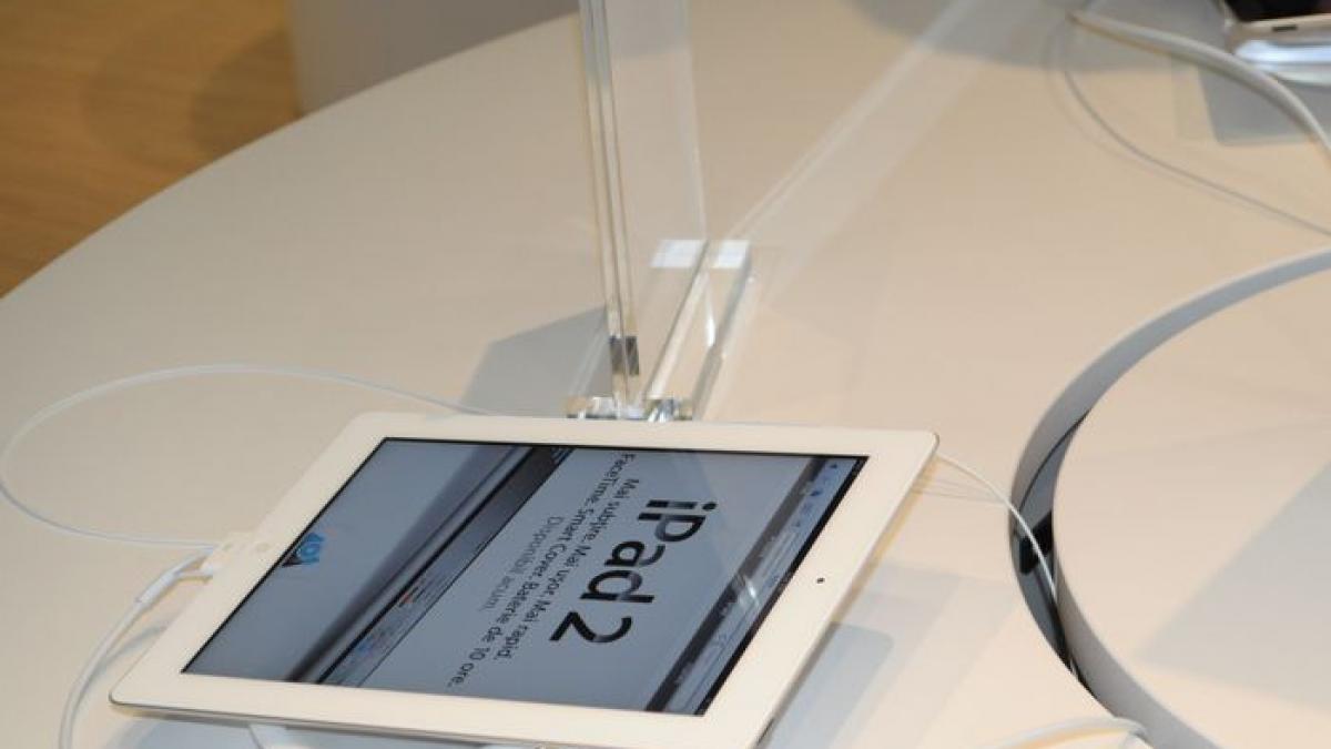 Cartelă Orange pentru iPad 2