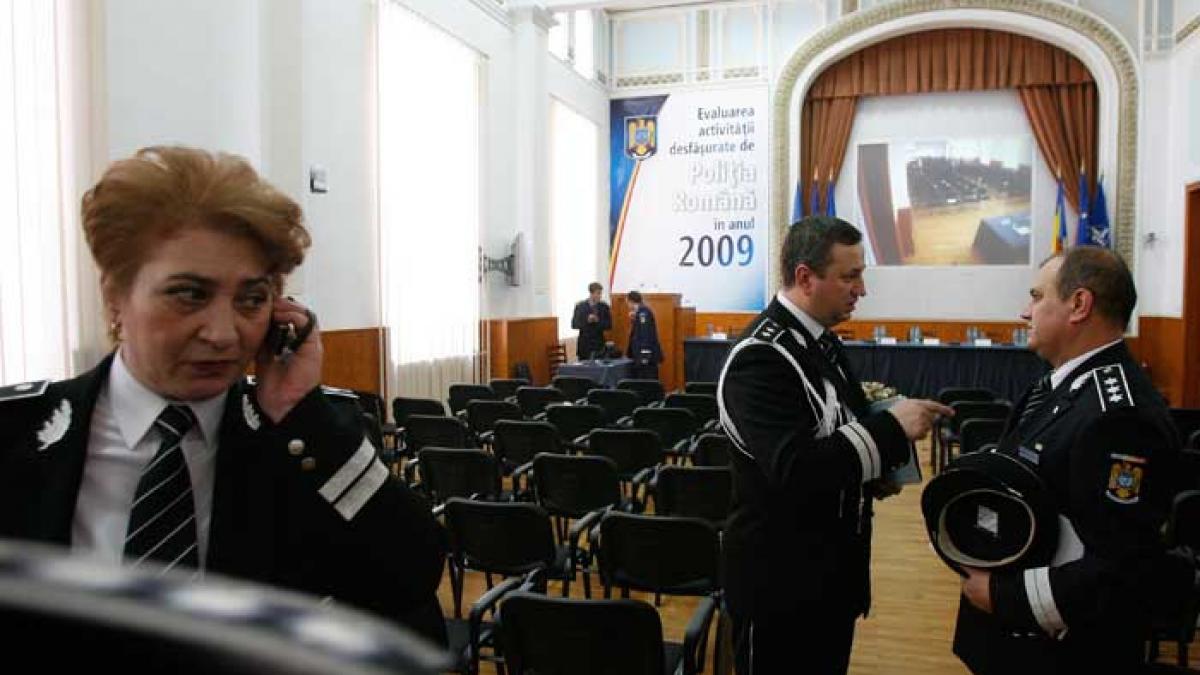 Lege pentru şefii din Poliţie