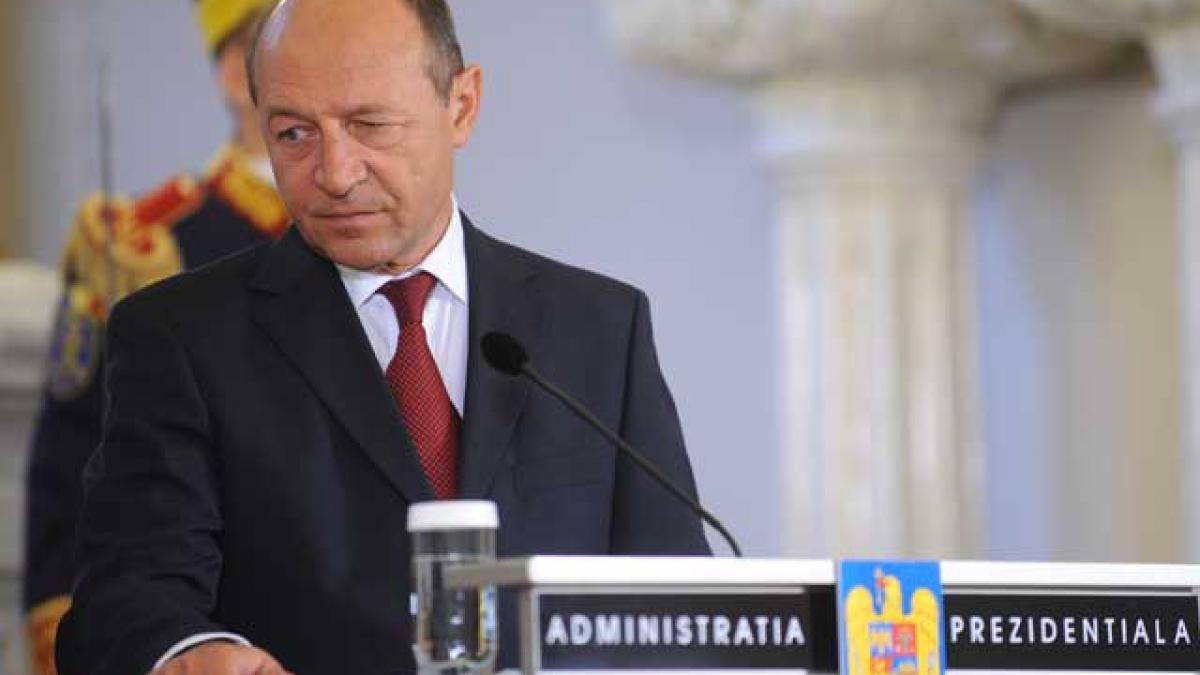 Site-ul pravda.ru atrage atenţia că "Băsescu nu este un lup singuratic"