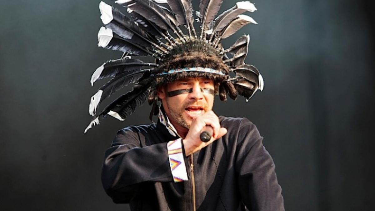Jamiroquai, jefuit la Mamaia