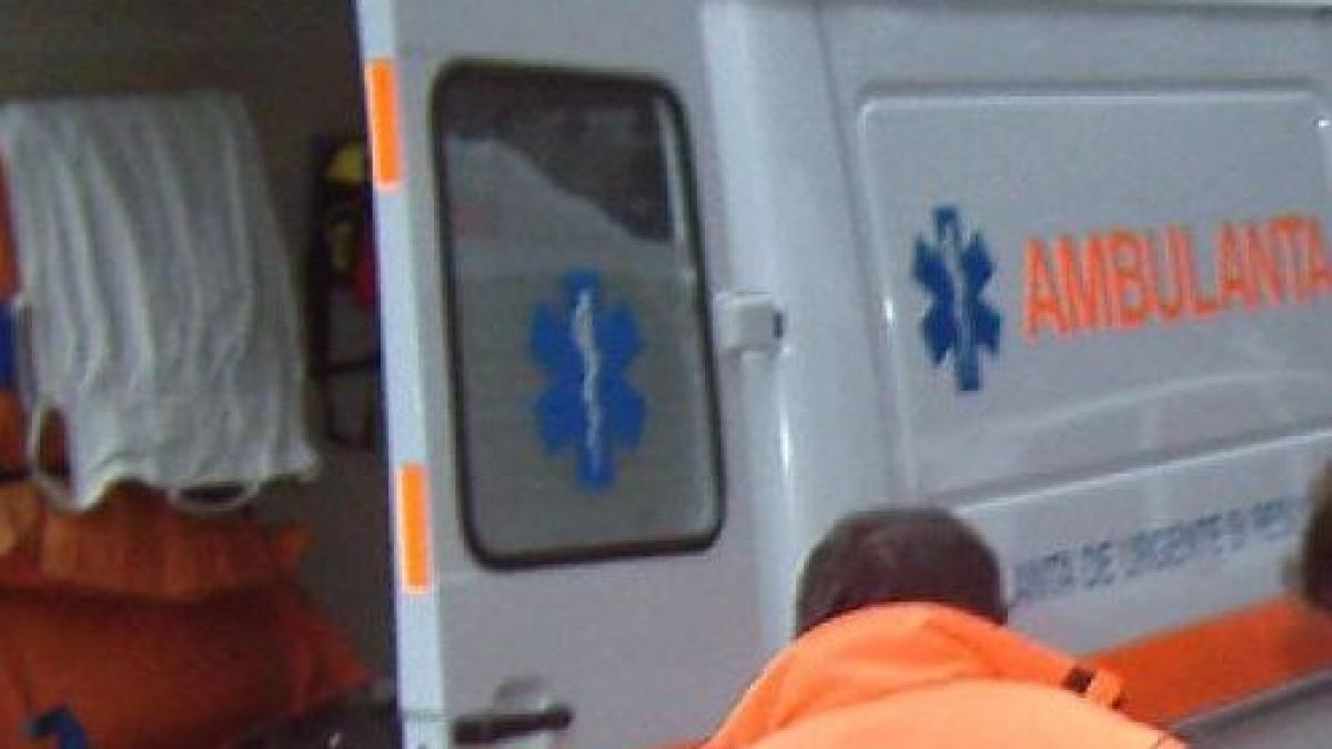 Efectul zvonurilor legate de răpiri: Ambulanţele sunt atacate cu pietre în Capitală!