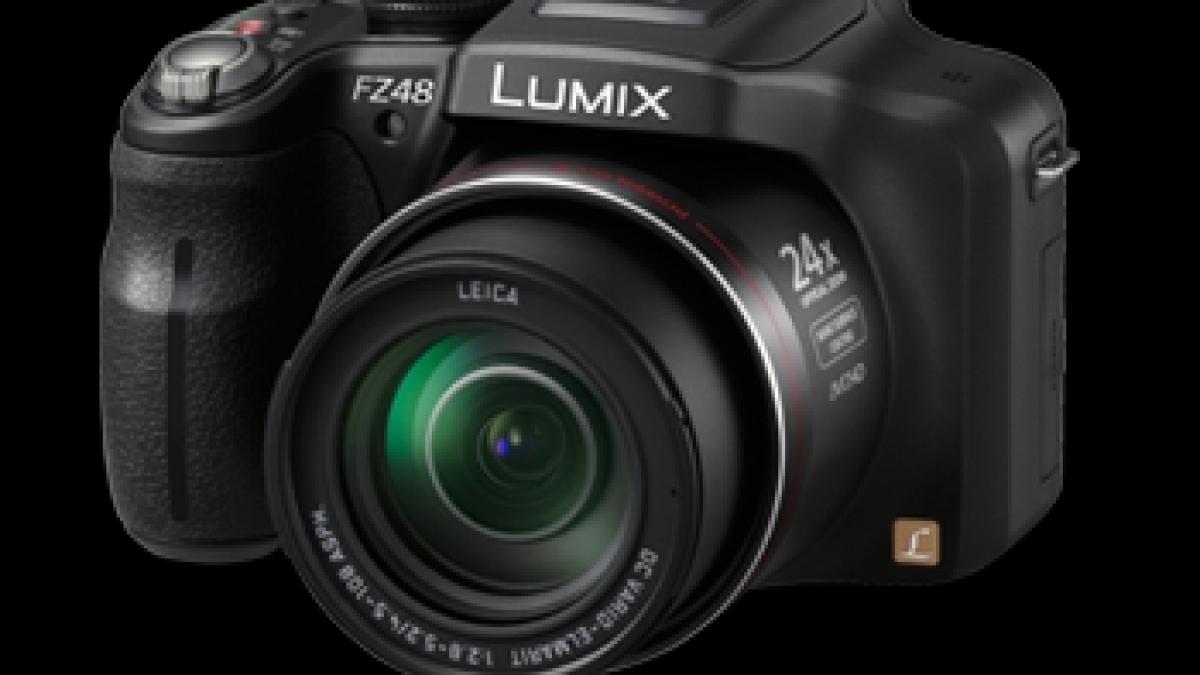 FZ48, noul superzoom de la Panasonic cu tehnologie 3D