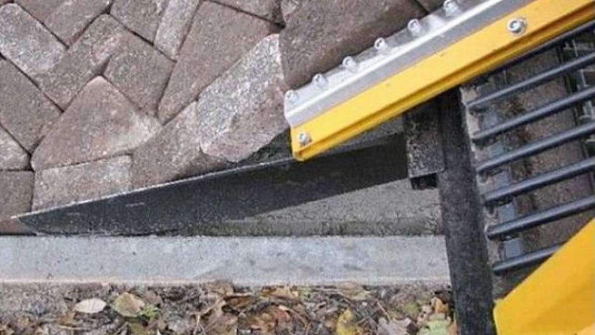 Cum se pavează o stradă în timp record...în Olanda – vezi imagini uluitoare