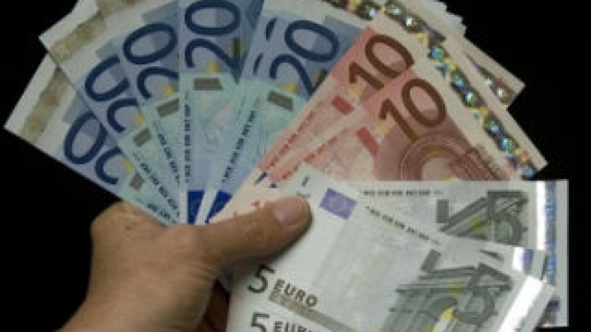 Datoria publică a lumii creşte cu un milion de dolari la fiecare cinci secunde. Vezi care e datoria României