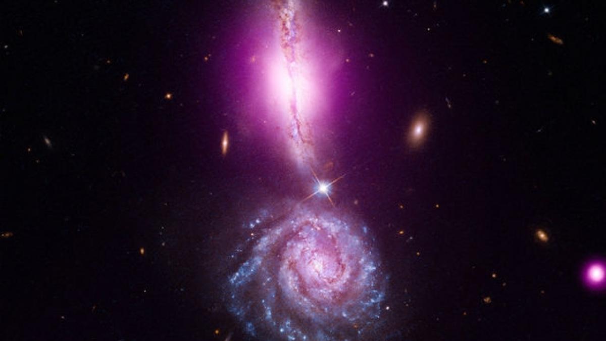 Ciocnirea a două galaxii, surprinsă de un observator NASA (VIDEO)