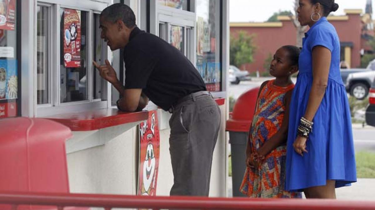 Statele Unite ard şi Obama pleacă în concediu