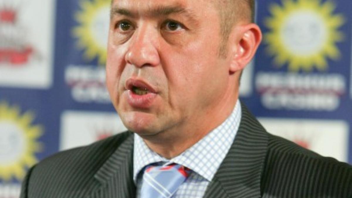Rudel Obreja a făcut circ in faţa Comitetului Olimpic Sportiv Român