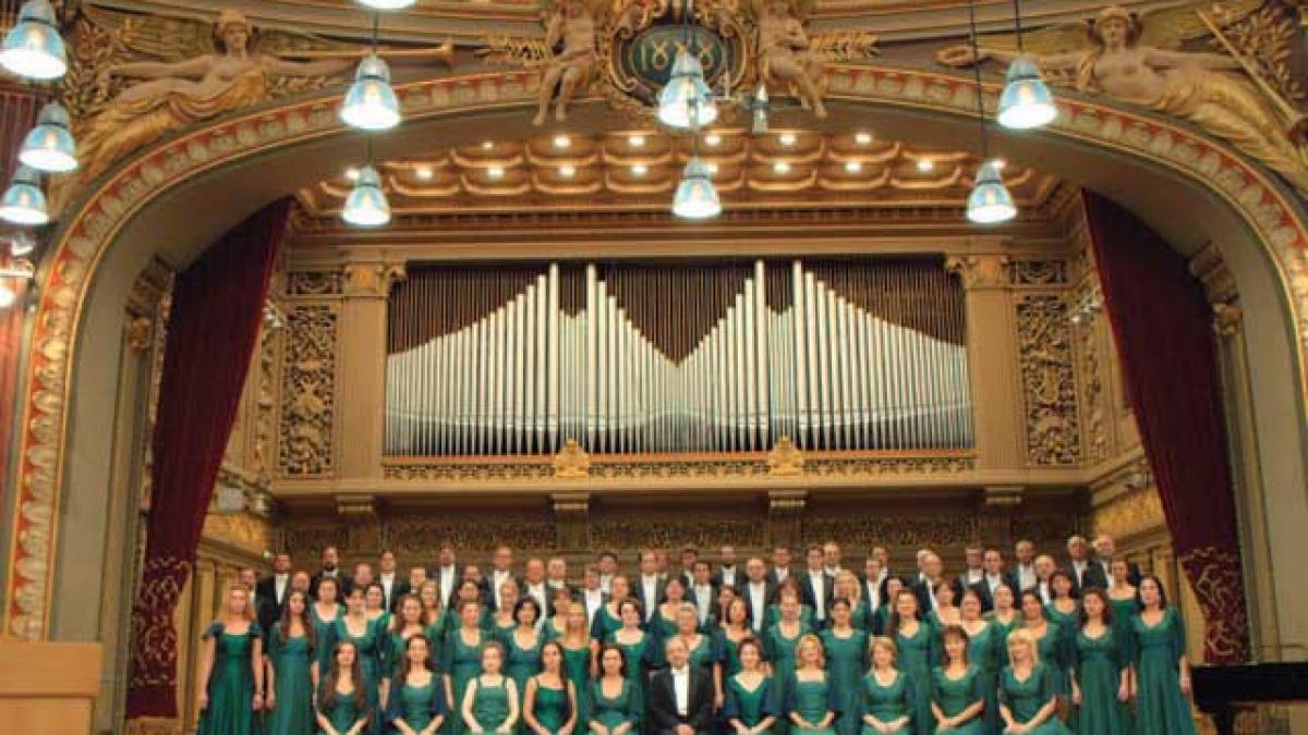 Corul Filarmonicii George Enescu – 60 de ani