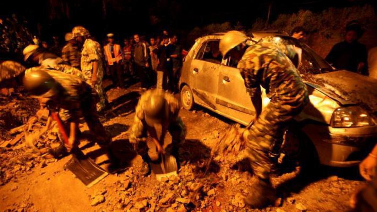 45 de morţi în India, Nepal şi Tibet, în urma cutremurului de duminică