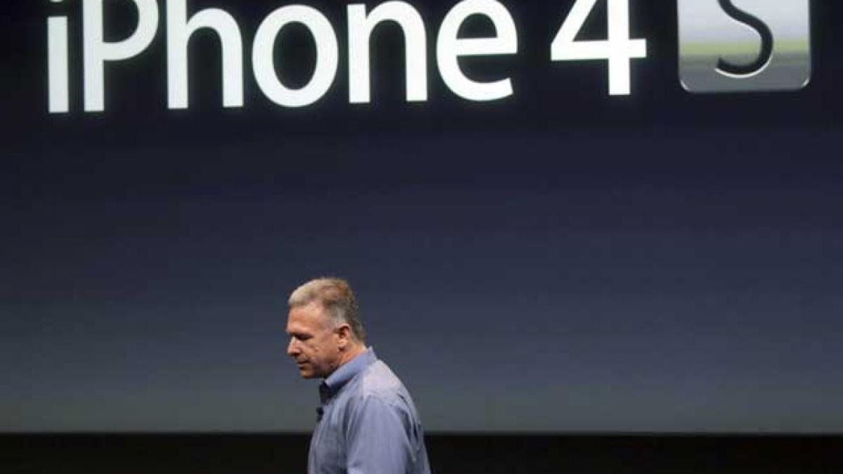 Apple a prezentat telefonul iPhone 4S, mai rapid, mai puternic(VIDEO)