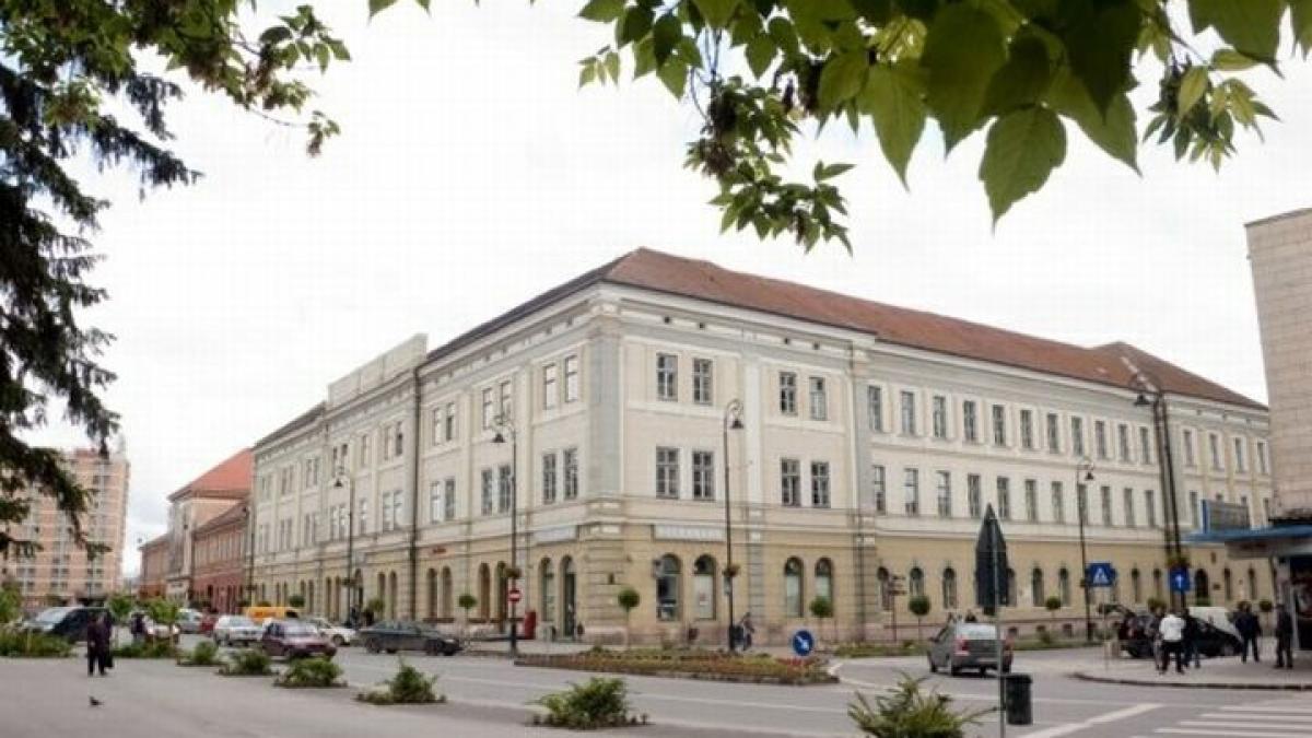 A început procesul în cazul "Miko". Două ministere şi Biserica Reformată se află în prim-plan!