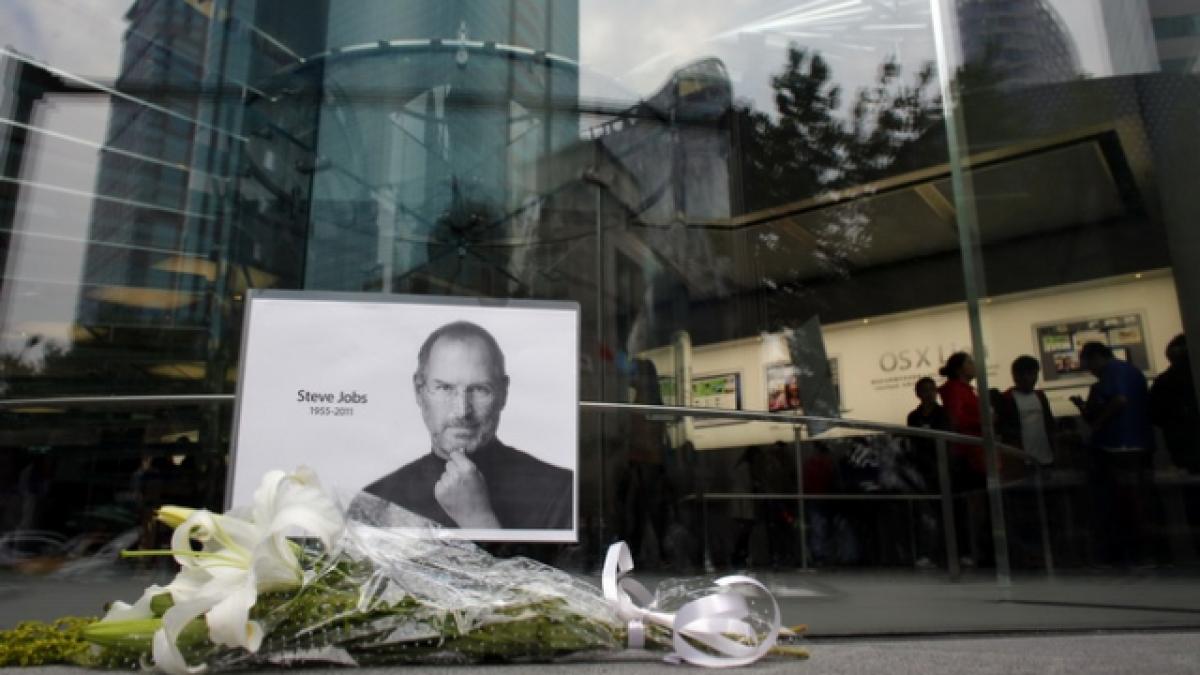 Steve Jobs a fost înmormântat, în cadrul unei ceremonii private