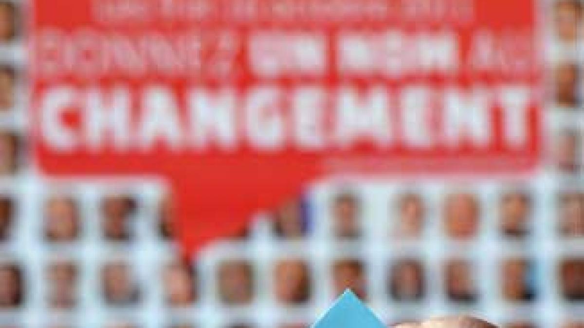 Socialiştii francezi caută antidot pentru Sarkozy