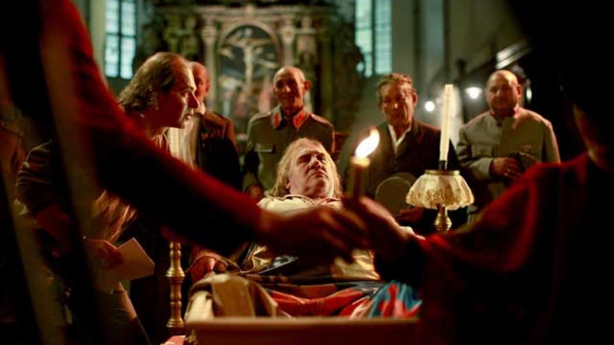 Depardieu şi Keitel filmează în Bucureşti