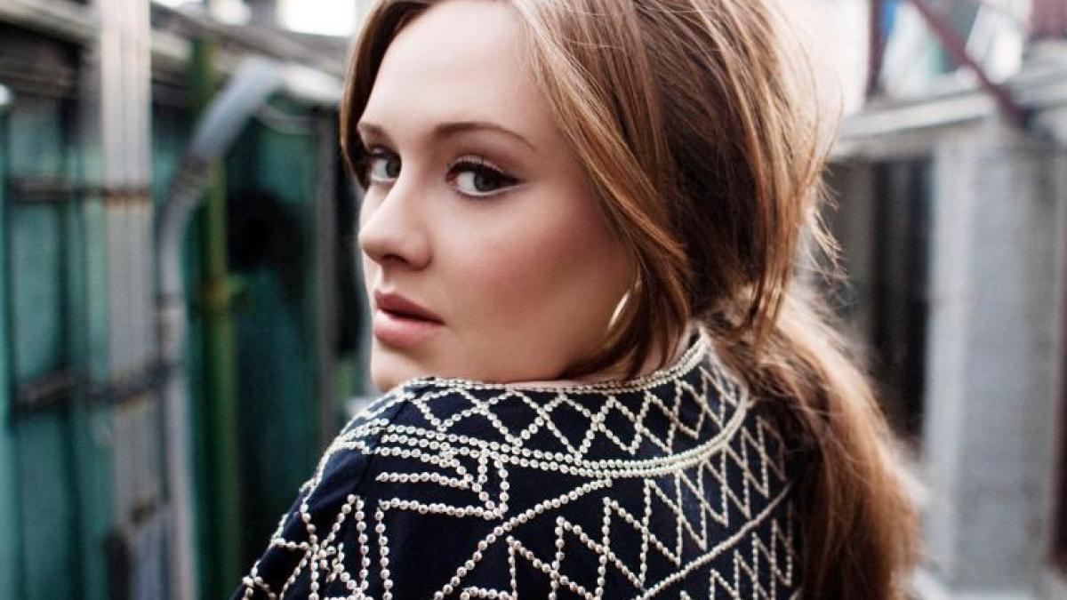 Adele, în topul nominalizărilor la American Music Awards 2011