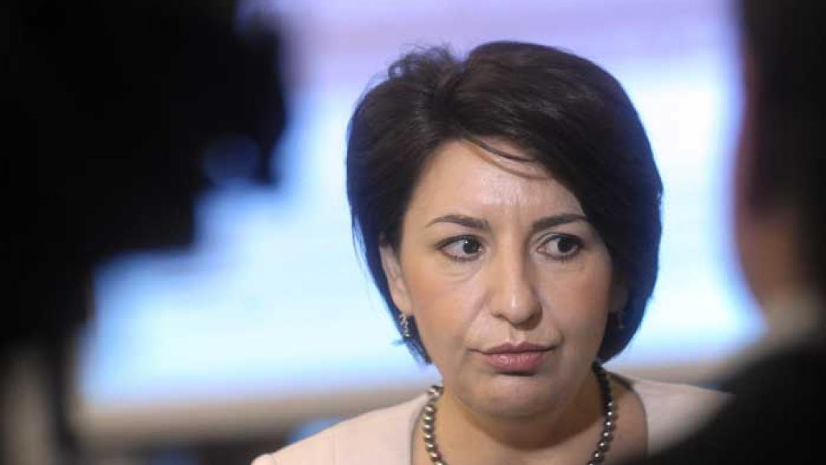 Guvernul calcă-n picioare legea pensiilor