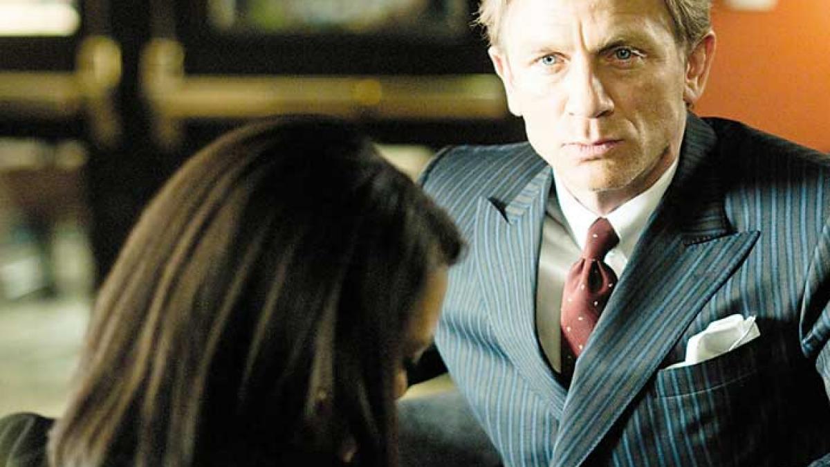 Daniel Craig, altfel decât 007