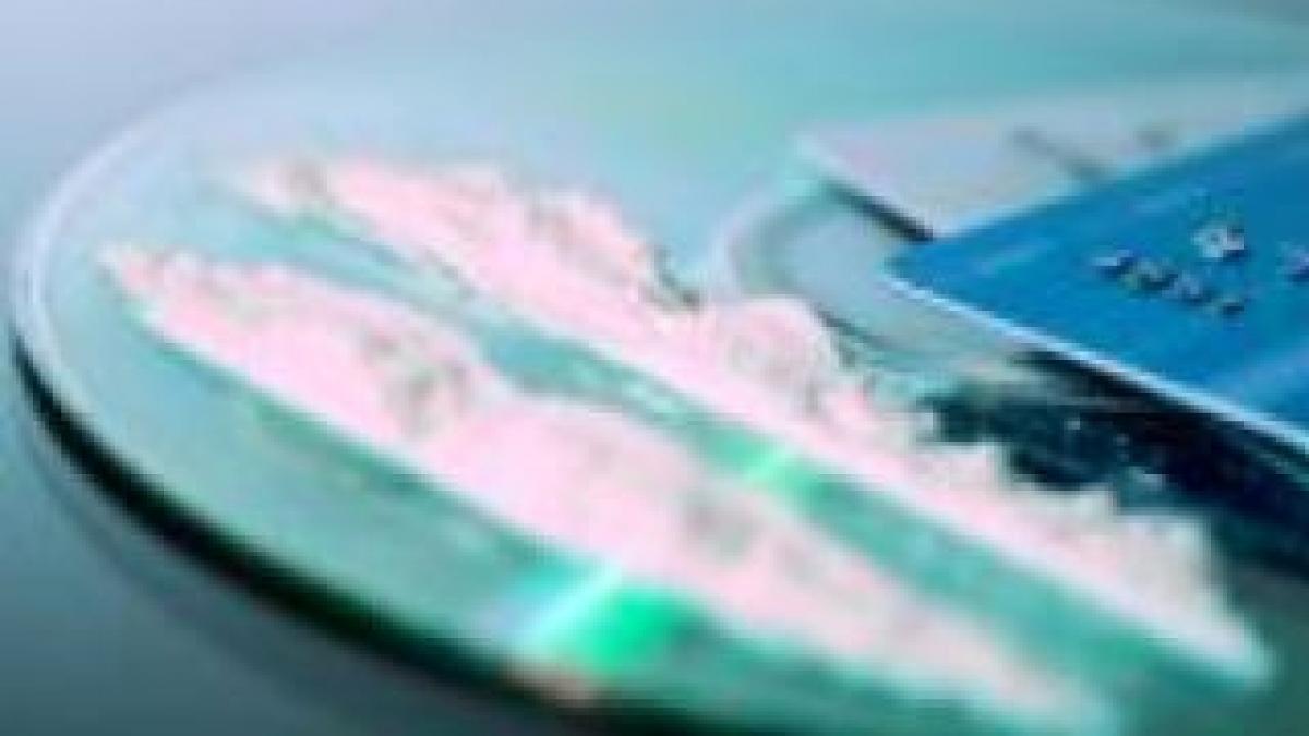 Un octogenar a fost arestat transportând cocaină în valoare de 2,9 milioane de dolari